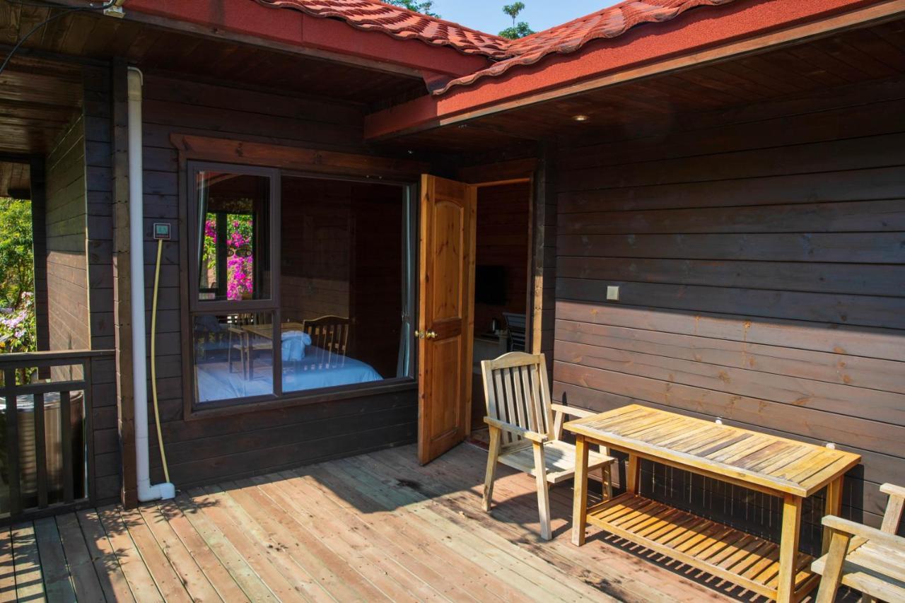 Dansavanh Namngum Resort Ban Keun Eksteriør billede